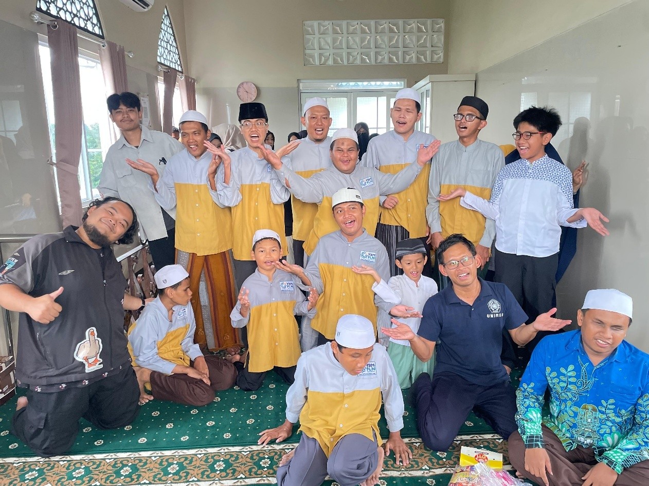 Image for Unimus Mart Sambangi Anak Difabel Dalam Rangka Semangat Milad Ke-5